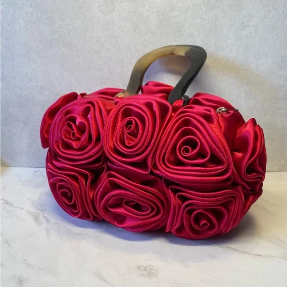 👛Hot Pink Satin Roses Evening Bag - Picture 5 of 11